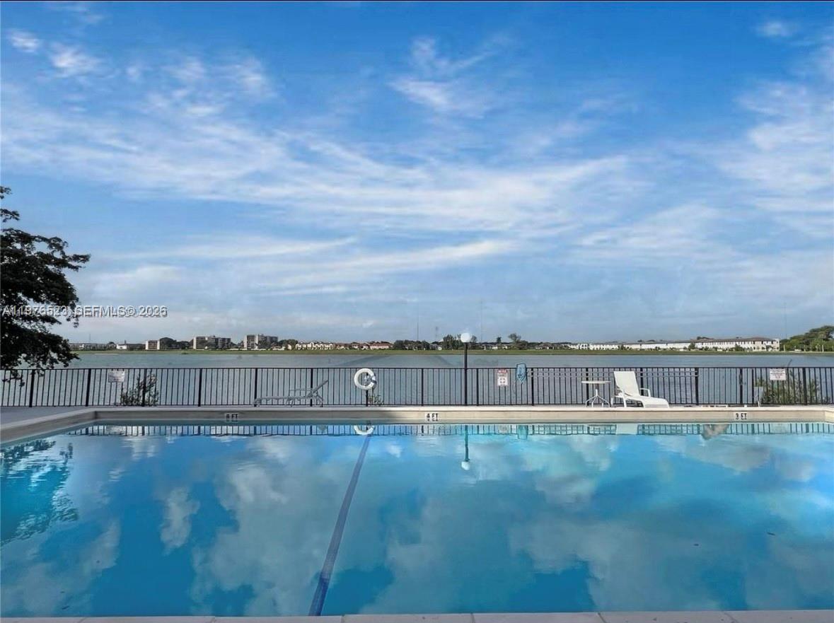 605 Ives Dairy Road, Unit 1027 Miami, FL 33179 - Photo 31 of 41