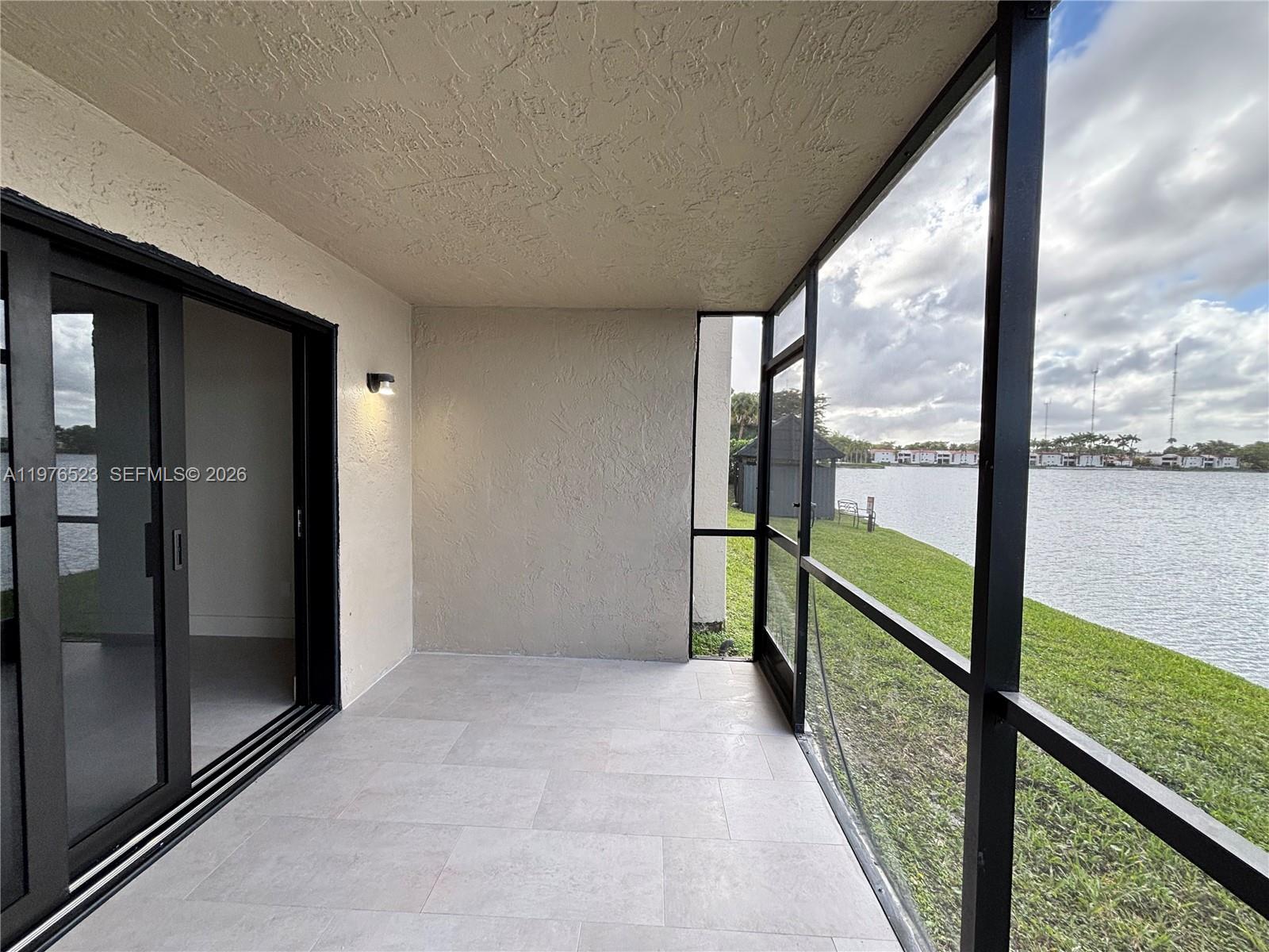 605 Ives Dairy Road, Unit 1027 Miami, FL 33179 - Photo 8 of 41