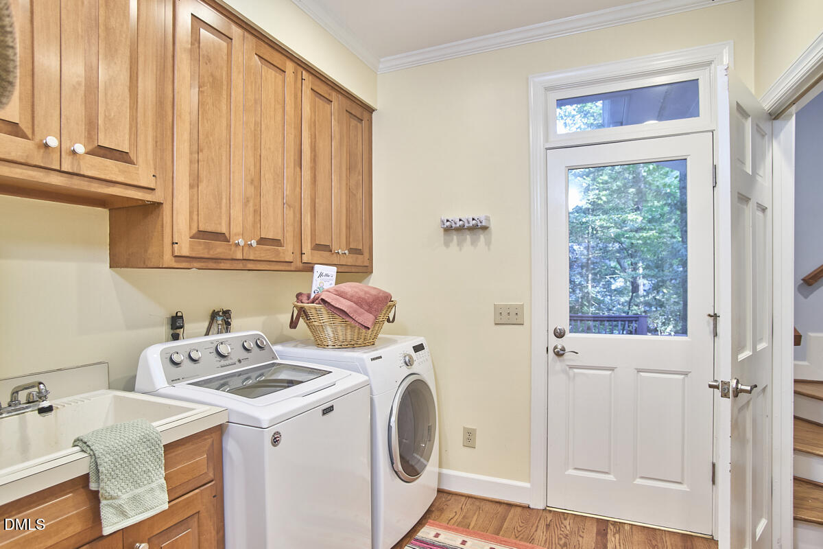 3105 Whitfield Road Chapel Hill, NC 27514 - Photo 55 of 77 Laundry