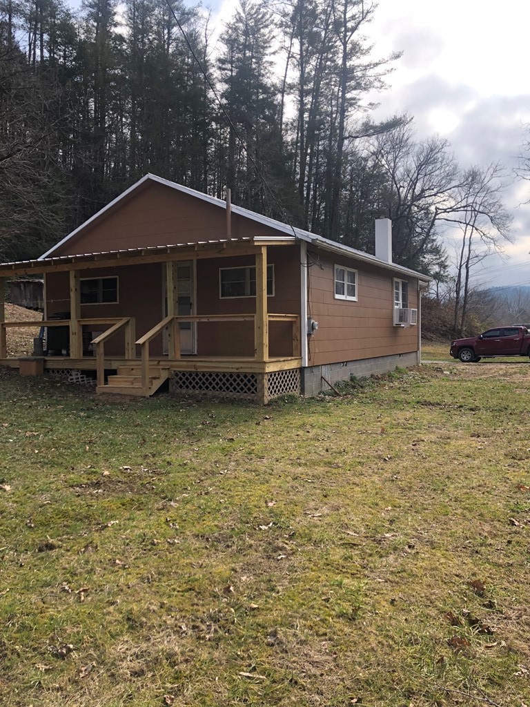 4293 Jones Cove Road Sevierville, TN 37876 - Photo 9 of 27