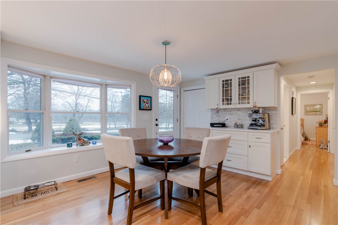 380 Ives Road Warwick, RI 02818 - Photo 14 of 47