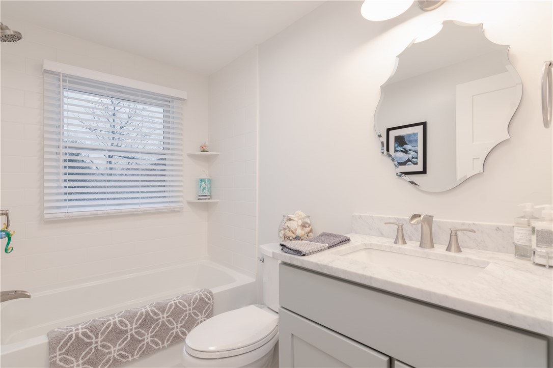380 Ives Road Warwick, RI 02818 - Photo 18 of 47