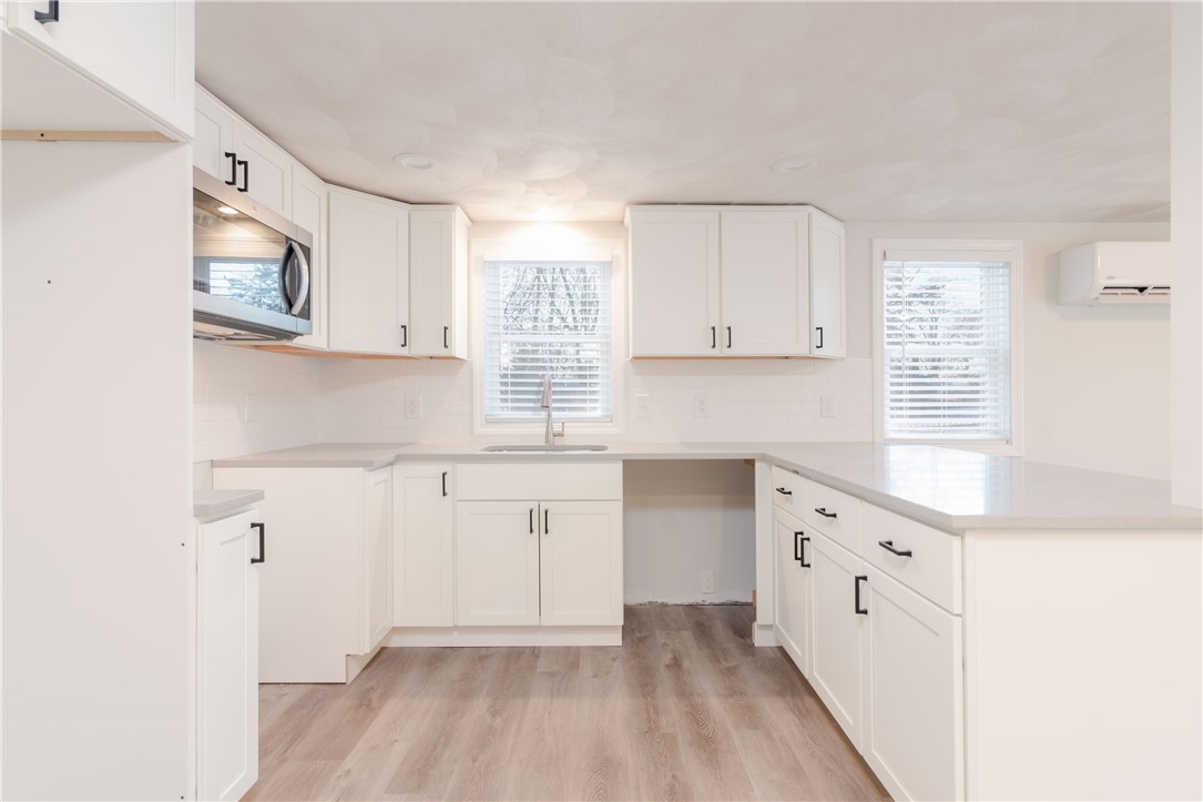 380 Ives Road Warwick, RI 02818 - Photo 34 of 47 Cottage kitchen