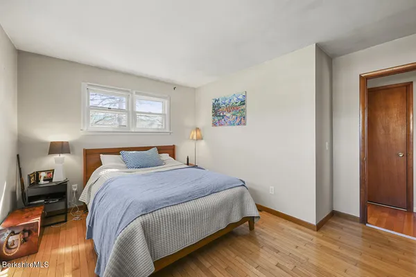 $200,000 | 31 New Windsor Road, Hinsdale, MA 01235