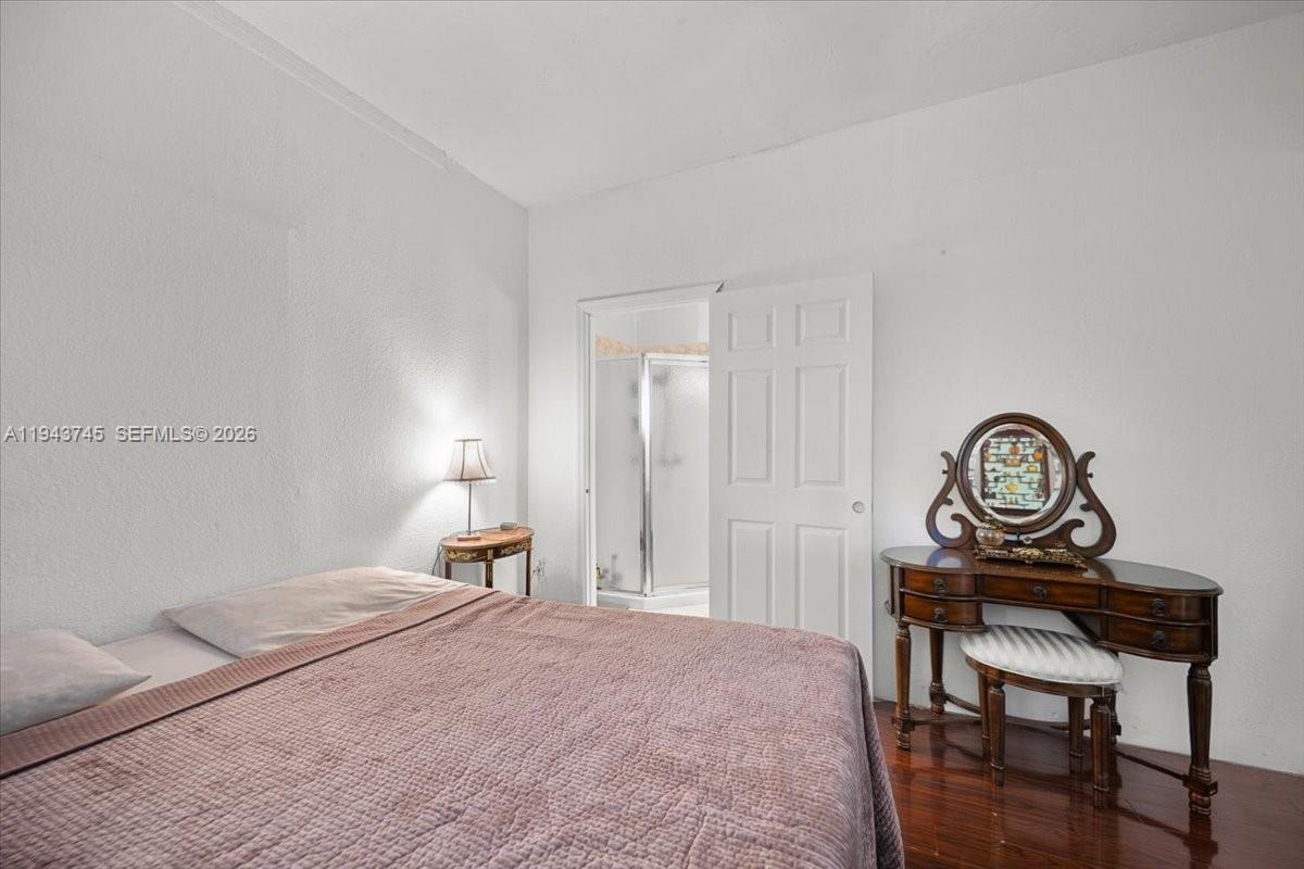 321 Southwest 19th Road Miami, FL 33129 - Photo 11 of 66