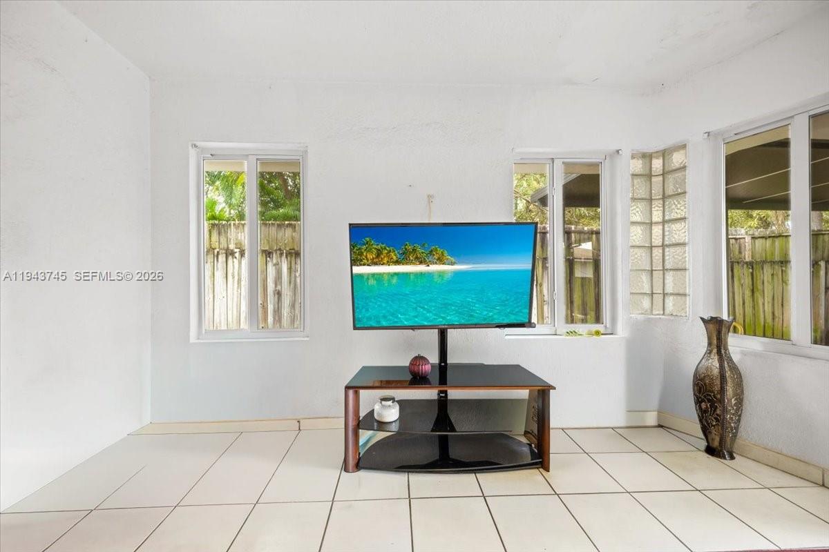 321 Southwest 19th Road Miami, FL 33129 - Photo 47 of 66