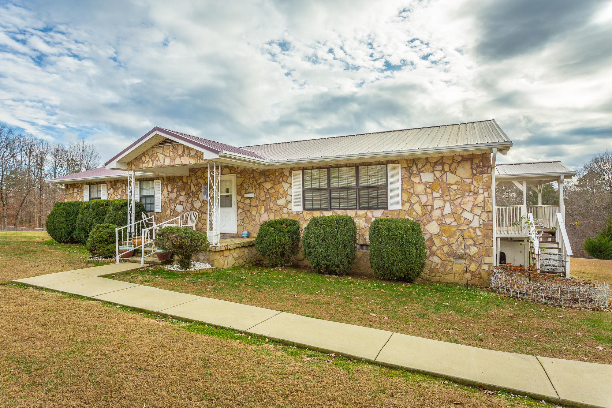 948 Vineyard Point Road Sequatchie, TN 37374 - Photo 2 of 34 948 Vineyard Point Rd. HD-5