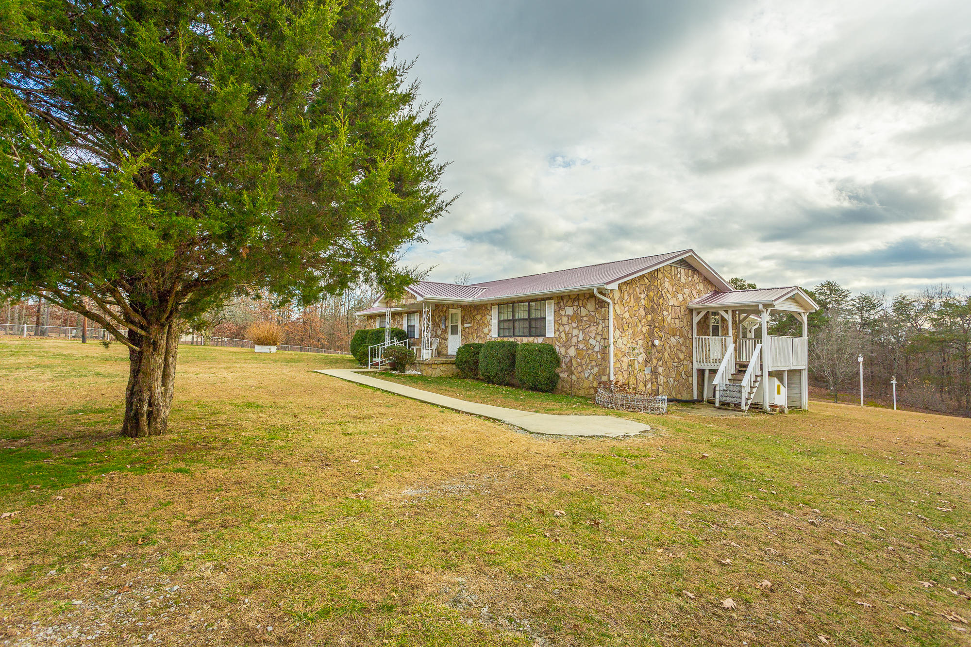 948 Vineyard Point Road Sequatchie, TN 37374 - Photo 10 of 34 948 Vineyard Point Rd. HD-18