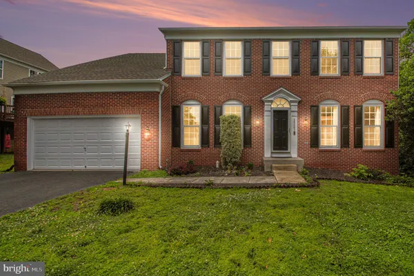 $899,900 | 15082 Stepping Stone Drive, Haymarket, VA 20169