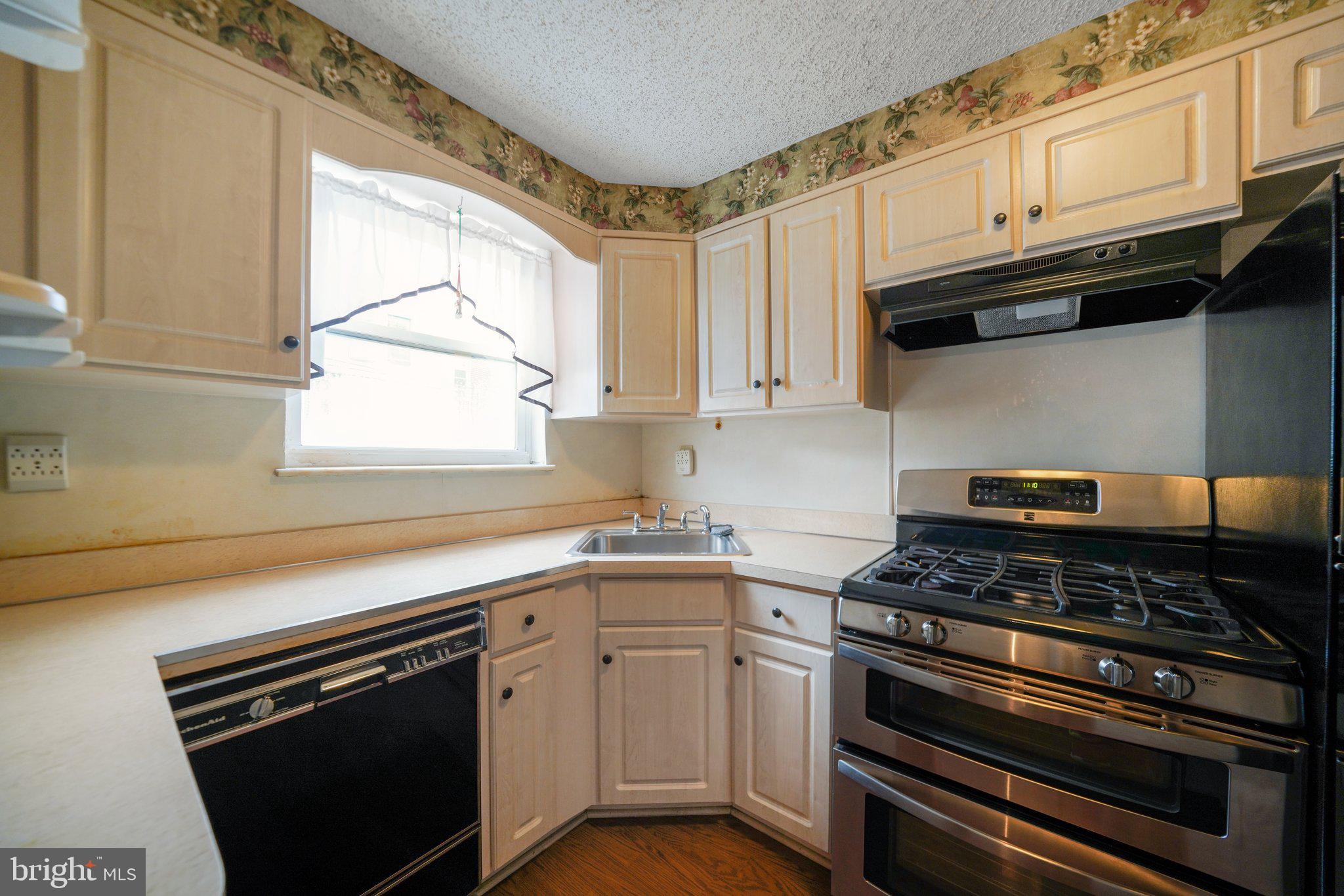 52 Gilpin Road Upper Darby, PA 19082 - Photo 8 of 20