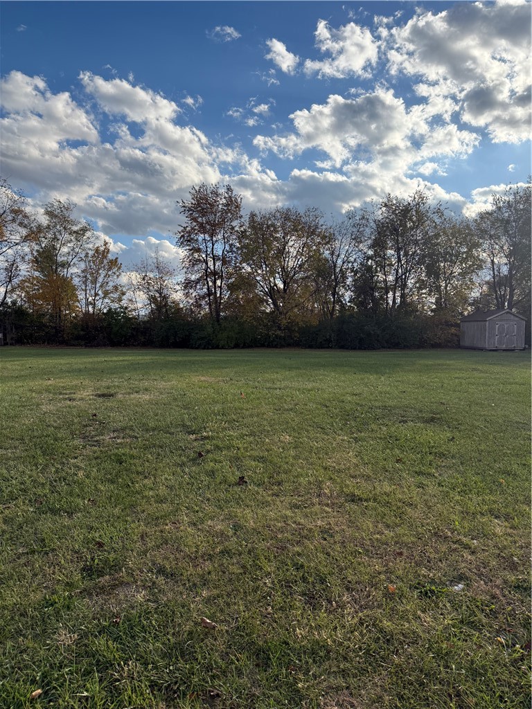 Condor Street Decatur, IL 62526 - Photo 1 of 4