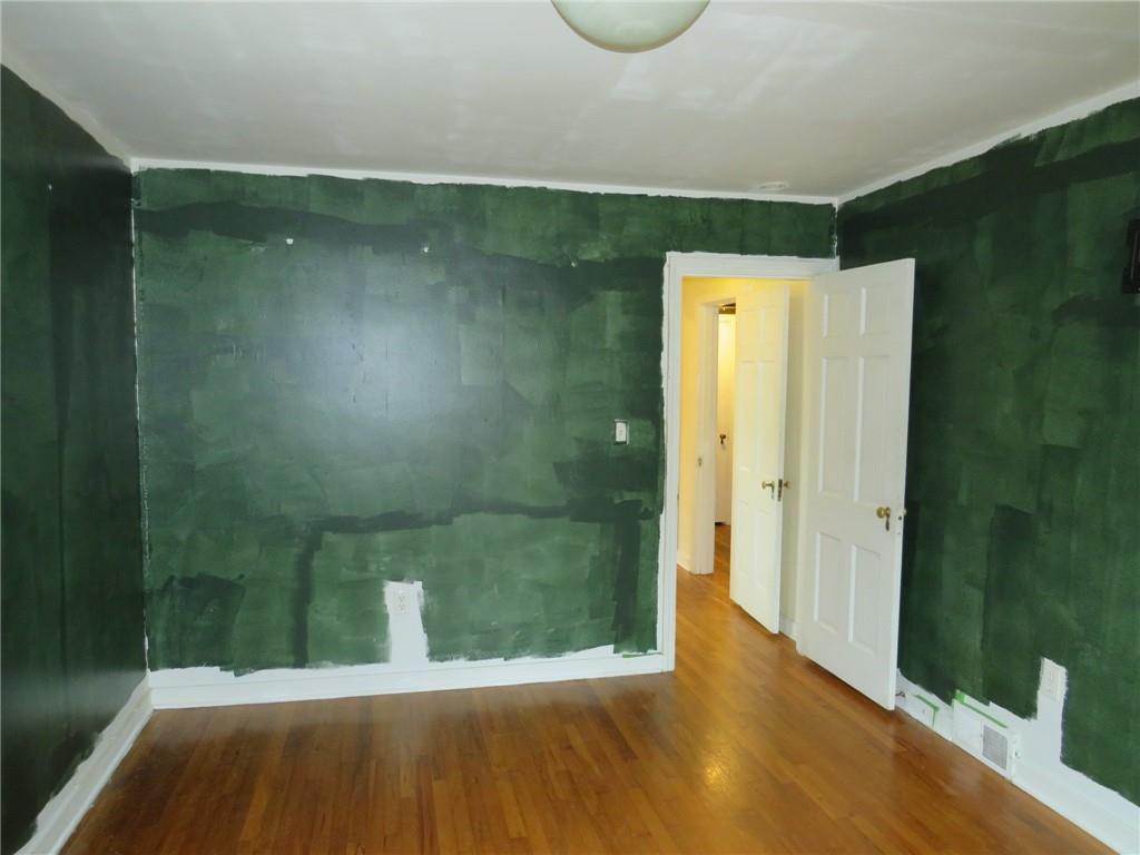 227 Drake Road Bethel Park, PA 15102 - Photo 11 of 20 Gallery Image 11