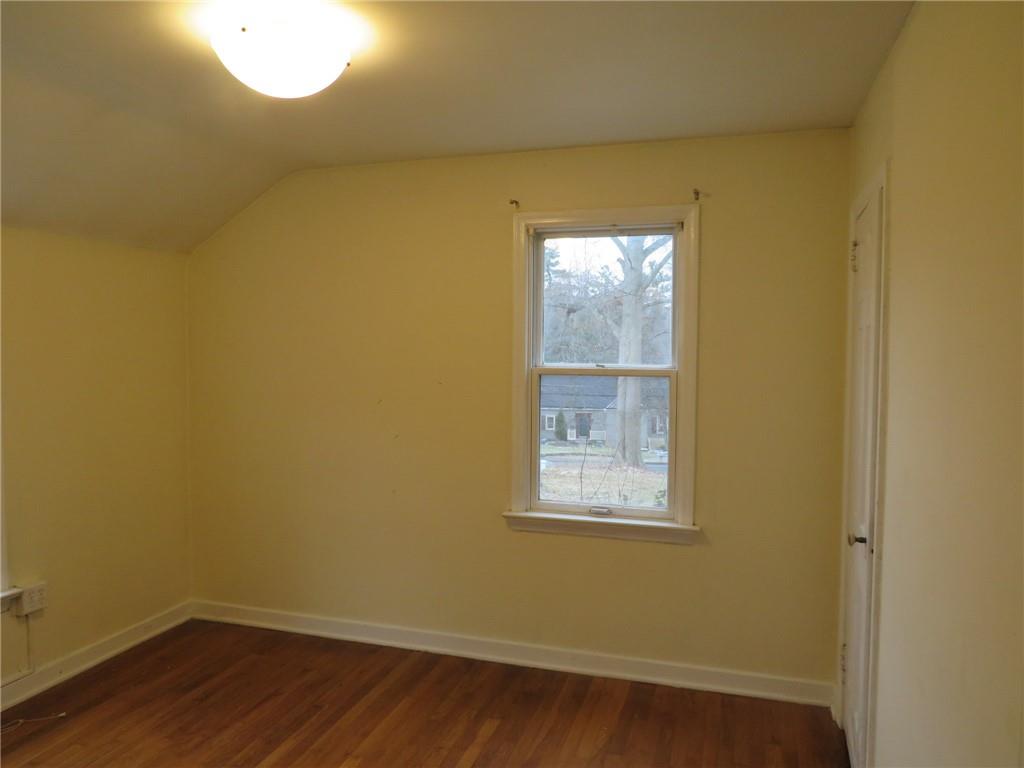 227 Drake Road Bethel Park, PA 15102 - Photo 18 of 20 Gallery Image 18