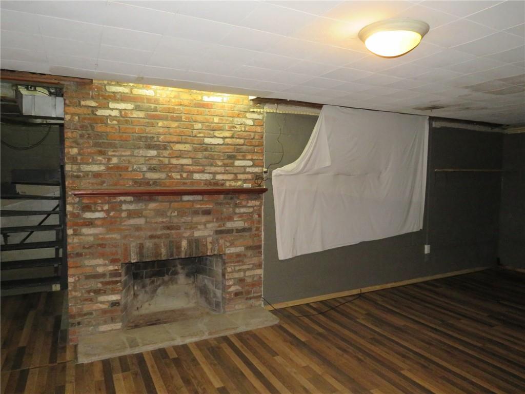 227 Drake Road Bethel Park, PA 15102 - Photo 19 of 20 Gallery Image 19
