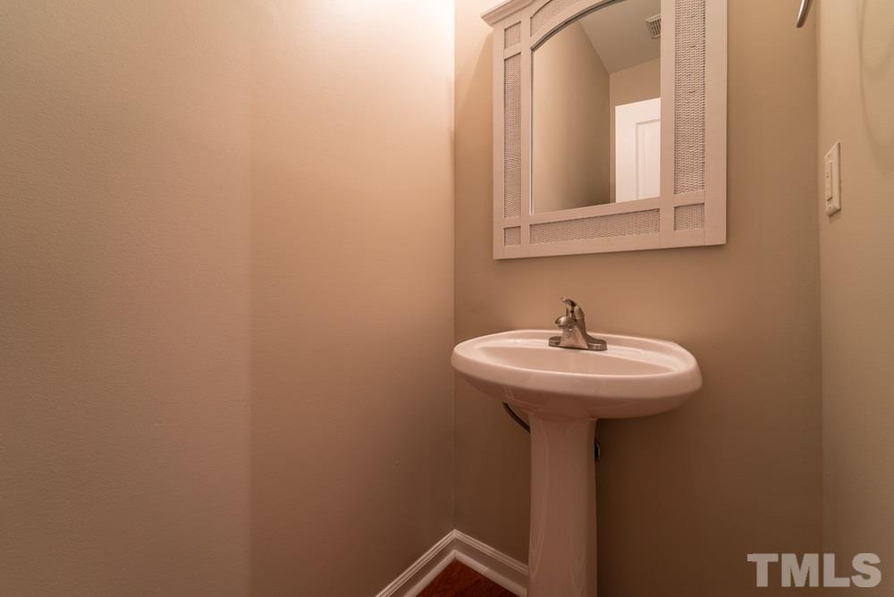 2325 Putters Way Raleigh, NC 27614 - Photo 4 of 30 Gallery Image 4
