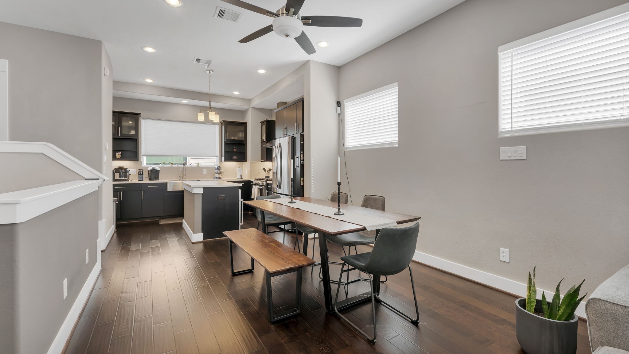 607 Bayou Street Houston, TX 77020 - Photo 10 of 26