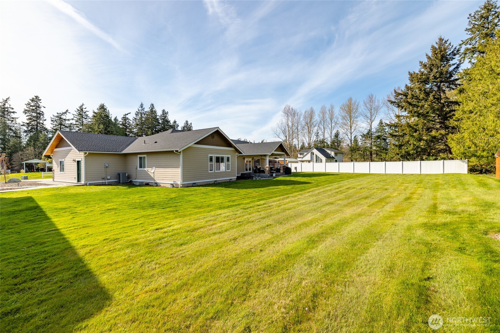 13837 Bayview Road Mount Vernon, WA 98273 - Photo 36 of 37