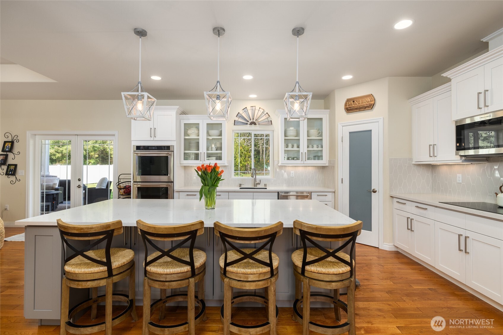 13837 Bayview Road Mount Vernon, WA 98273 - Photo 4 of 37