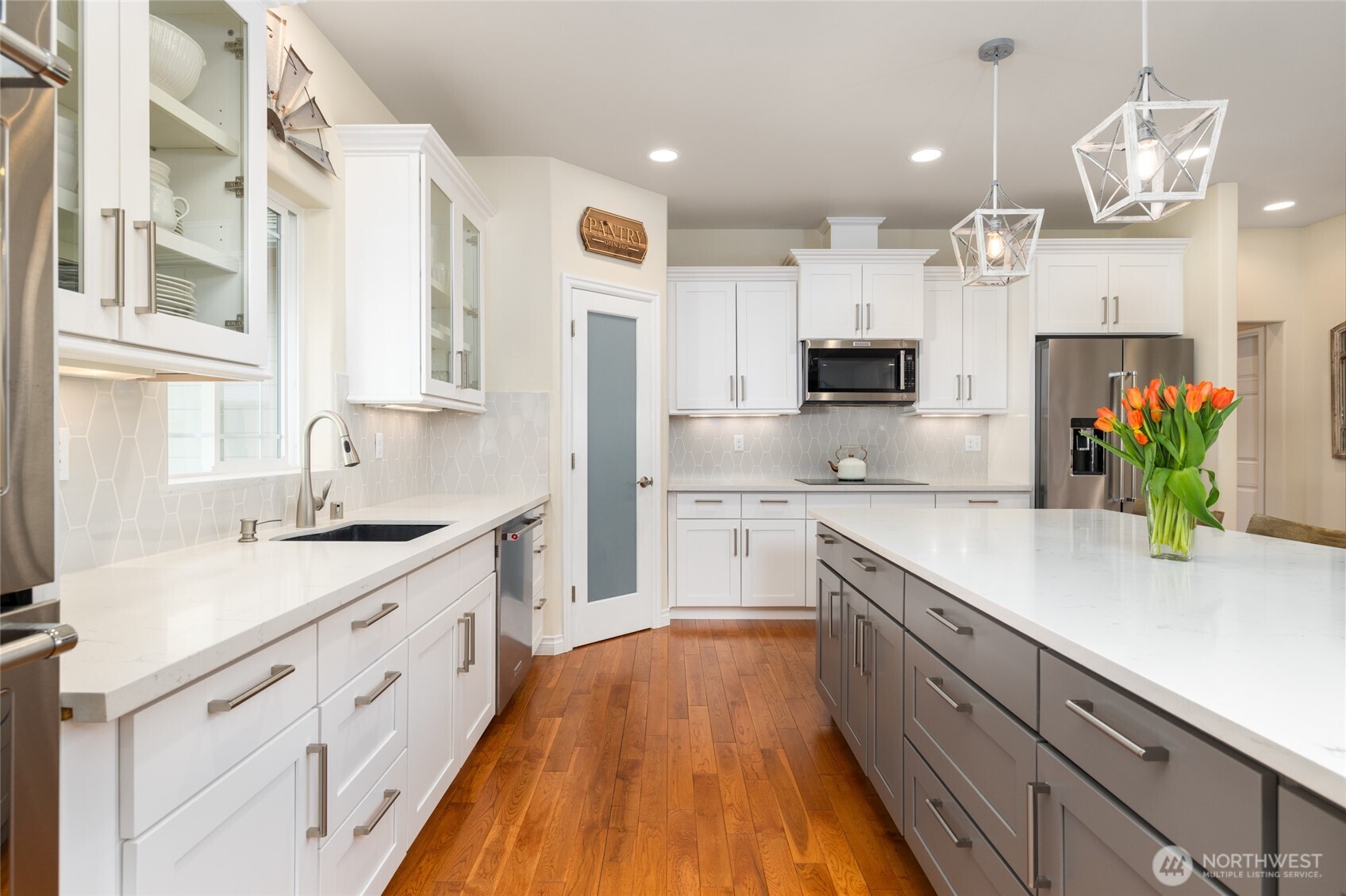 13837 Bayview Road Mount Vernon, WA 98273 - Photo 5 of 37