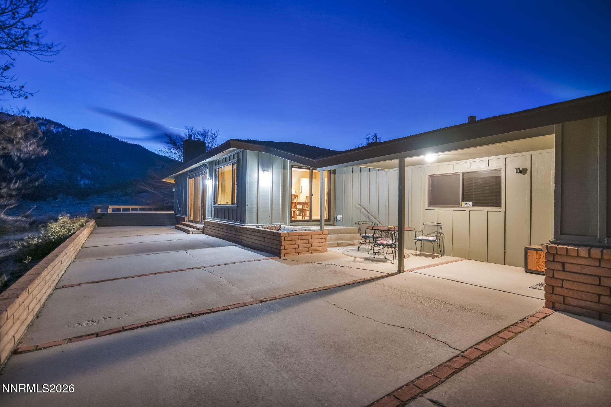 3464 Alpine View Court Carson City, NV 89705 - Photo 55 of 97 a spacious bedroom with a large bed and a tv