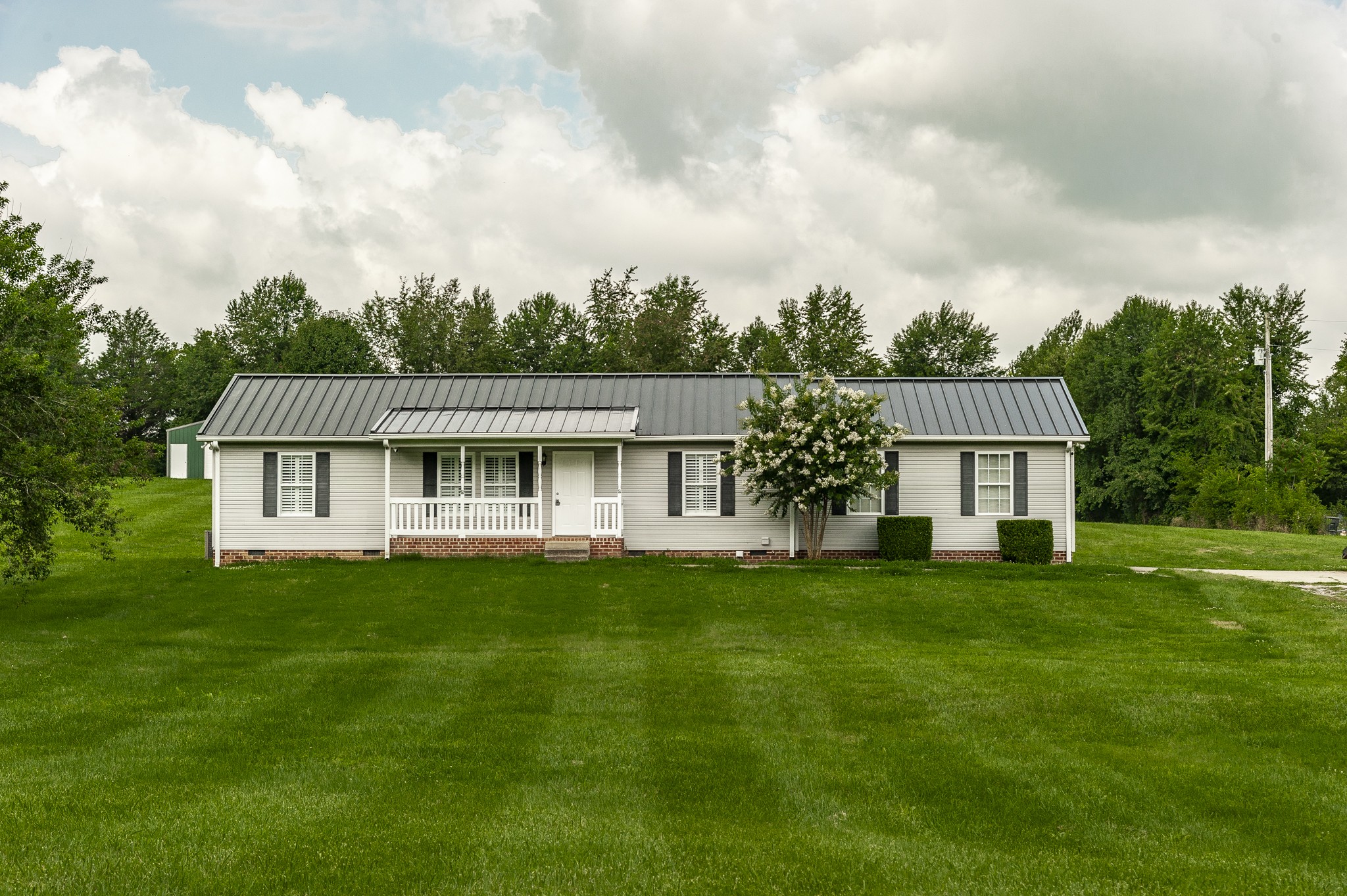 1026 Scott Road Bethpage, TN 37022 - Photo 4 of 68 Gallery Image 4