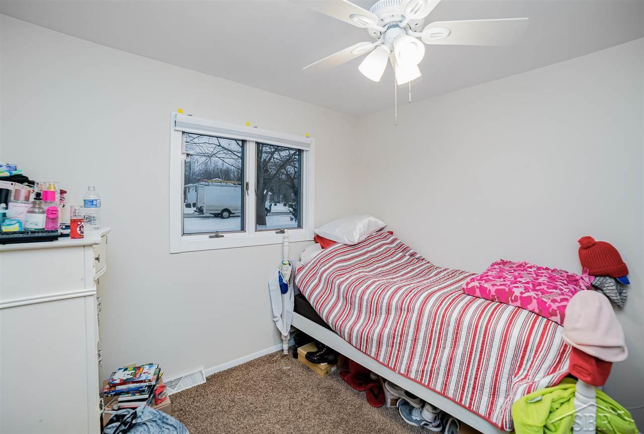 4883 Flajole Road Midland, MI 48642 - Photo 7 of 25 50064322-6.JPG