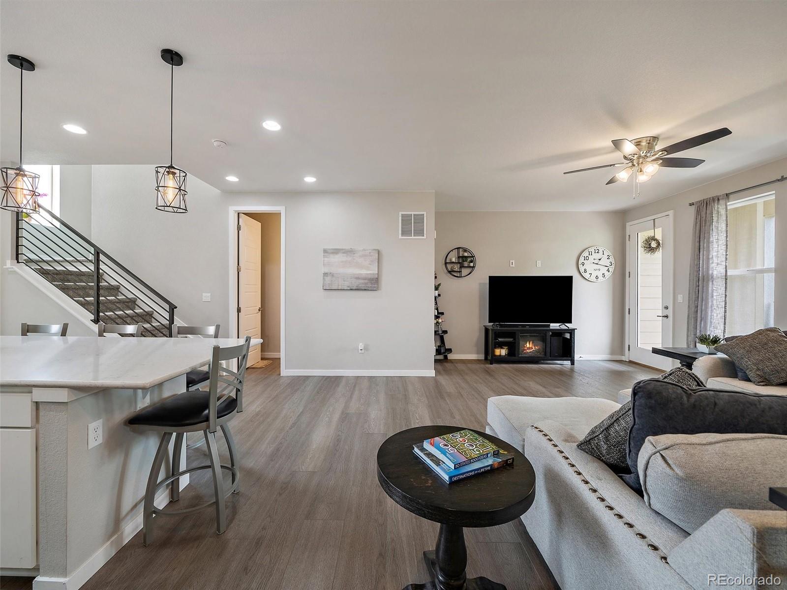 2468 Channel Drive Highlands Ranch, CO 80129 - Photo 10 of 43 Gallery Image 10