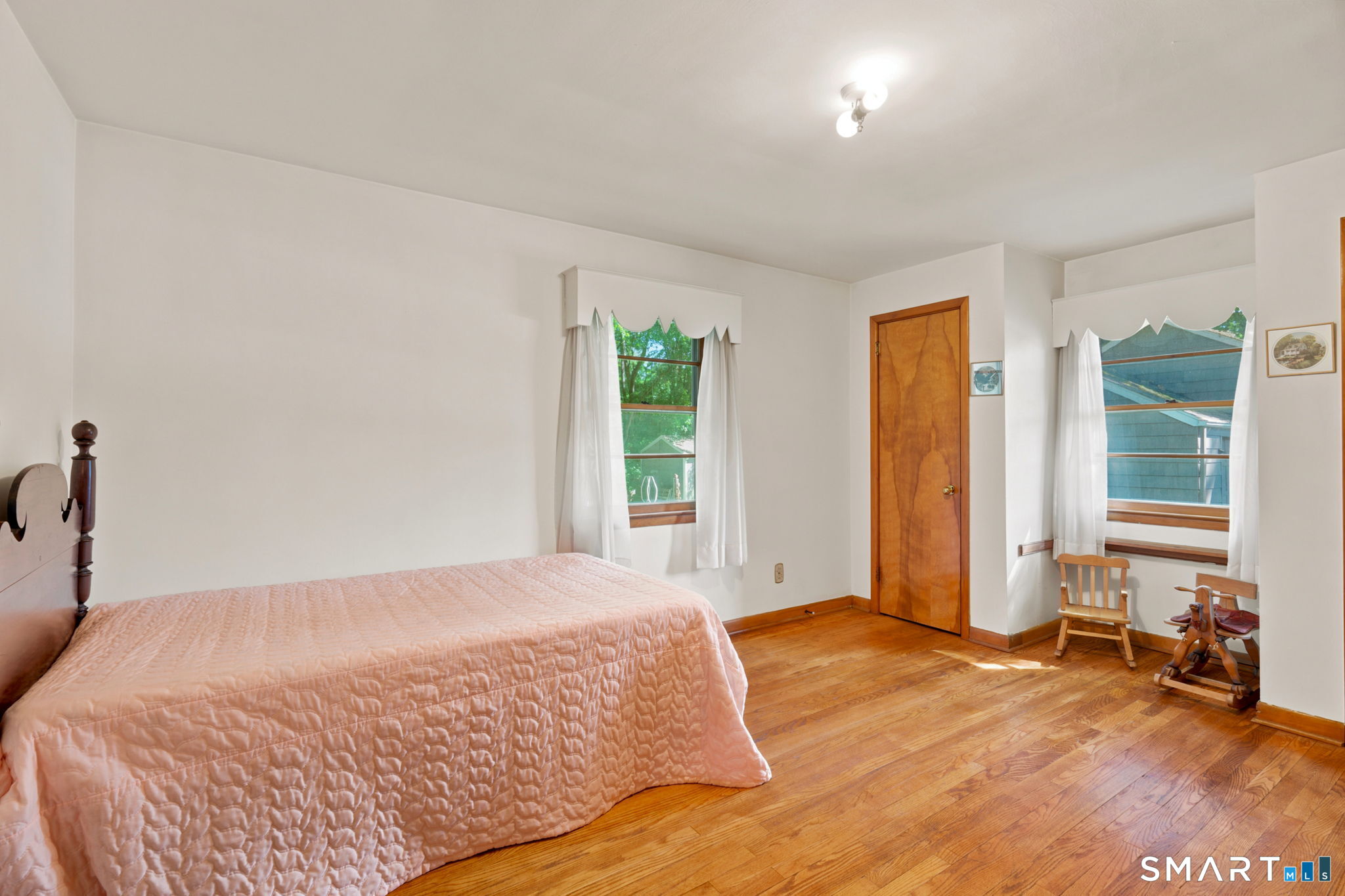 145 Intervale Road Trumbull, CT 06611 - Photo 12 of 29