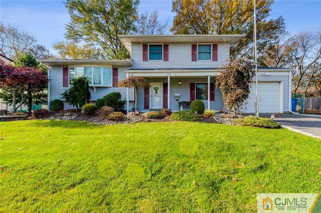 120 Winding Road Iselin, NJ 08830 - Photo 2 of 33 Gallery Image 2