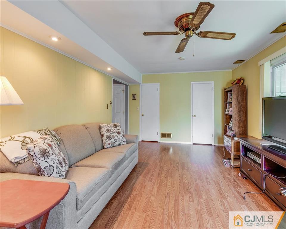 120 Winding Road Iselin, NJ 08830 - Photo 16 of 33 Gallery Image 16