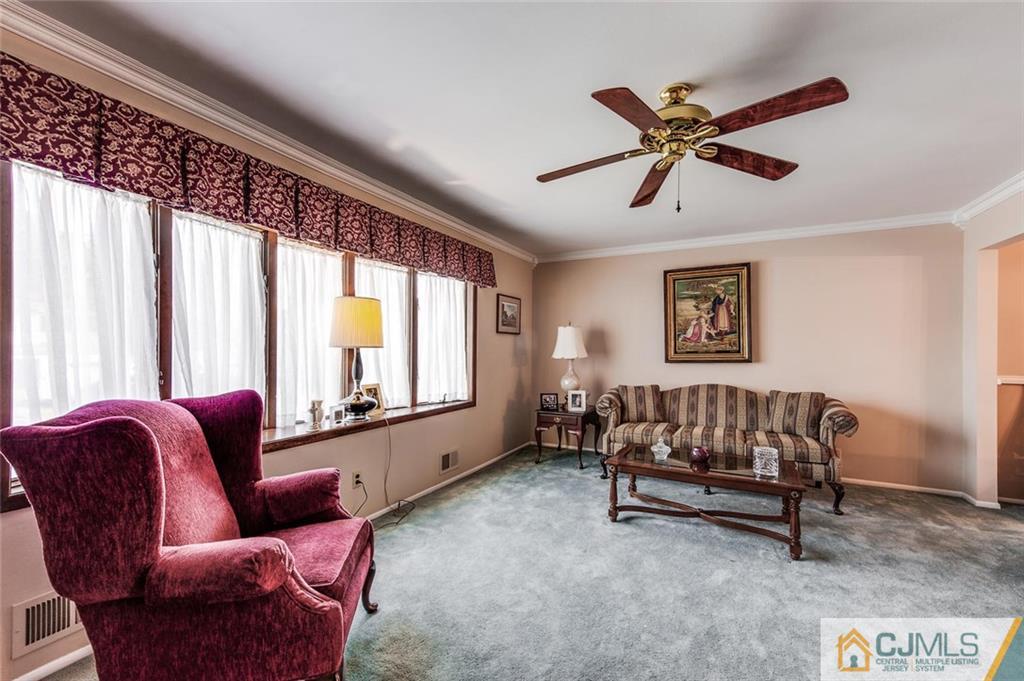 120 Winding Road Iselin, NJ 08830 - Photo 8 of 33 Gallery Image 8