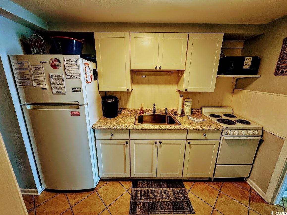 2406 North Ocean Boulevard, Unit 404 Myrtle Beach, SC 29577 - Photo 6 of 20