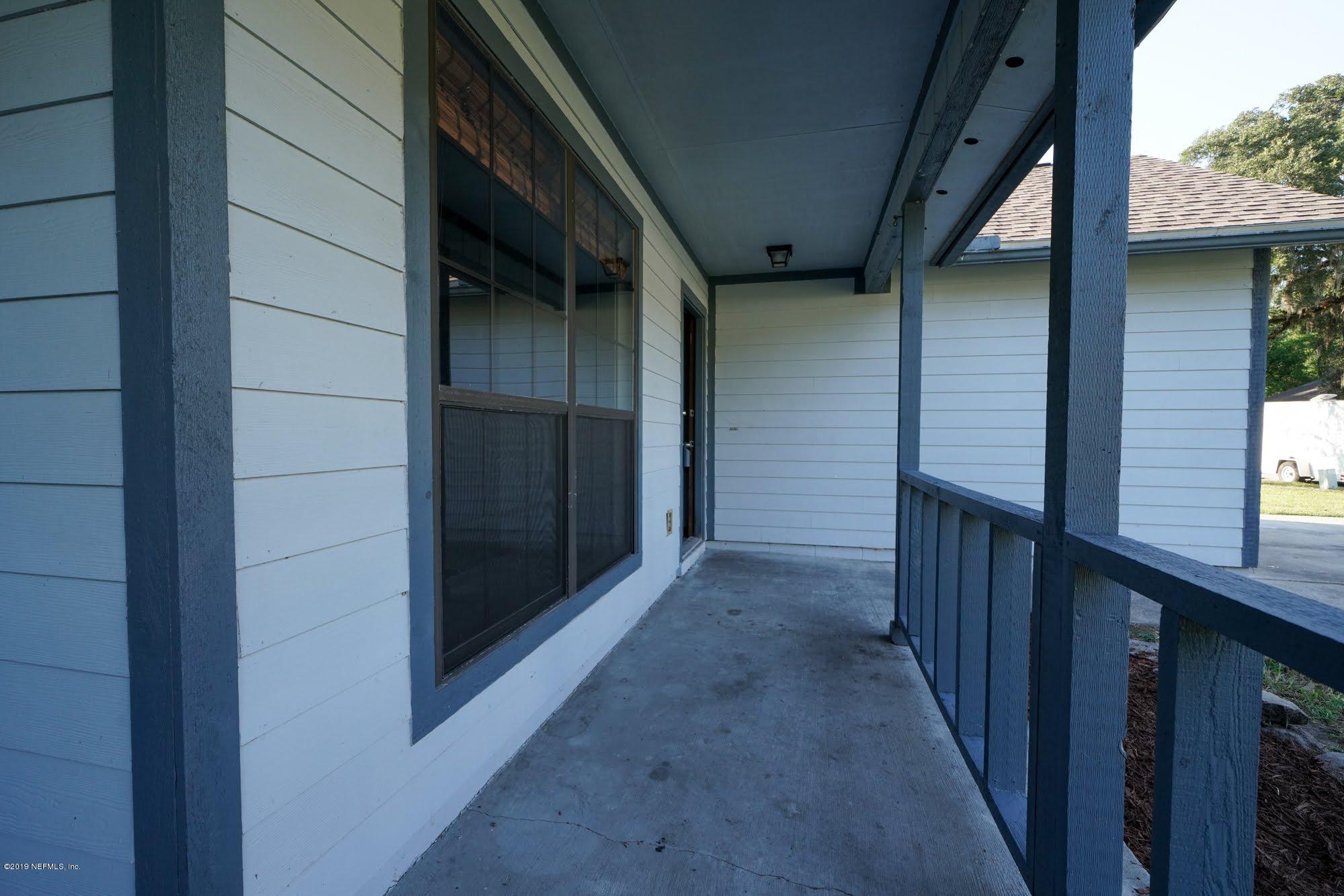 2148 Rothbury Drive Jacksonville, FL 32221 - Photo 5 of 36 a view of balcony