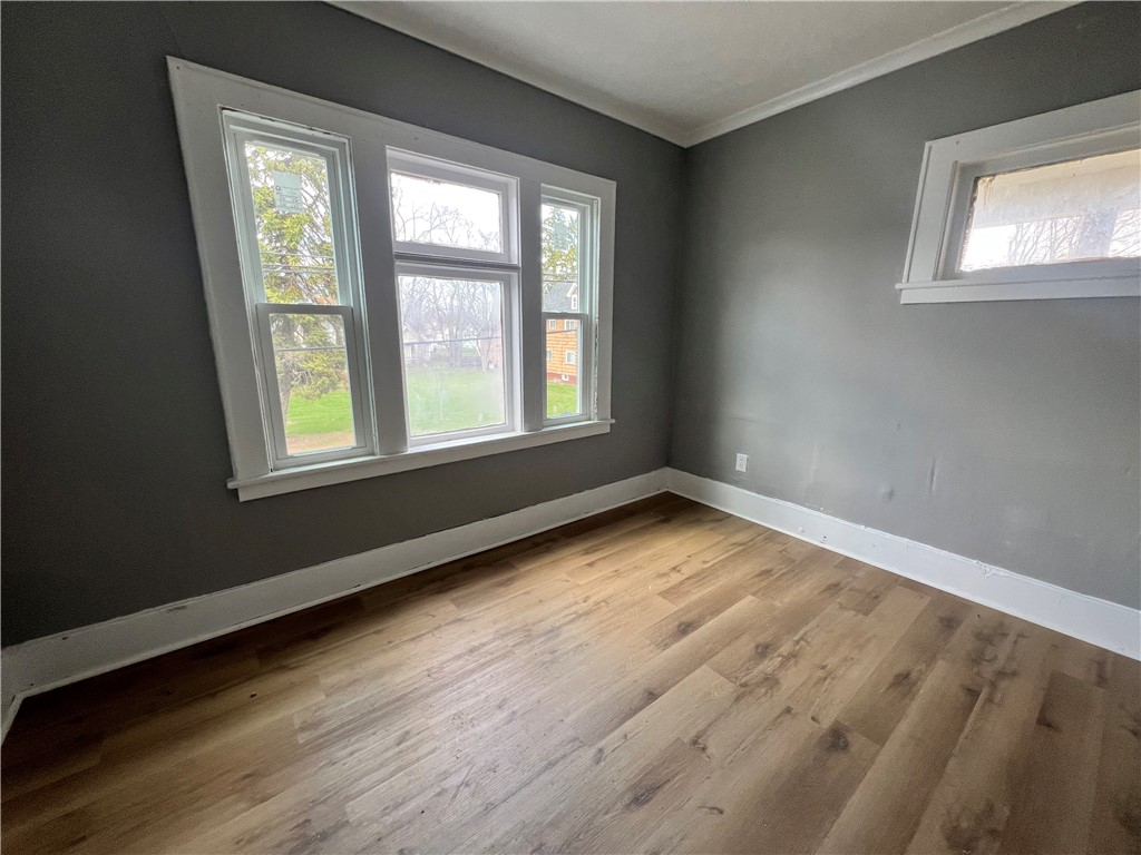 521 Clifford Avenue Rochester, NY 14621 - Photo 19 of 23