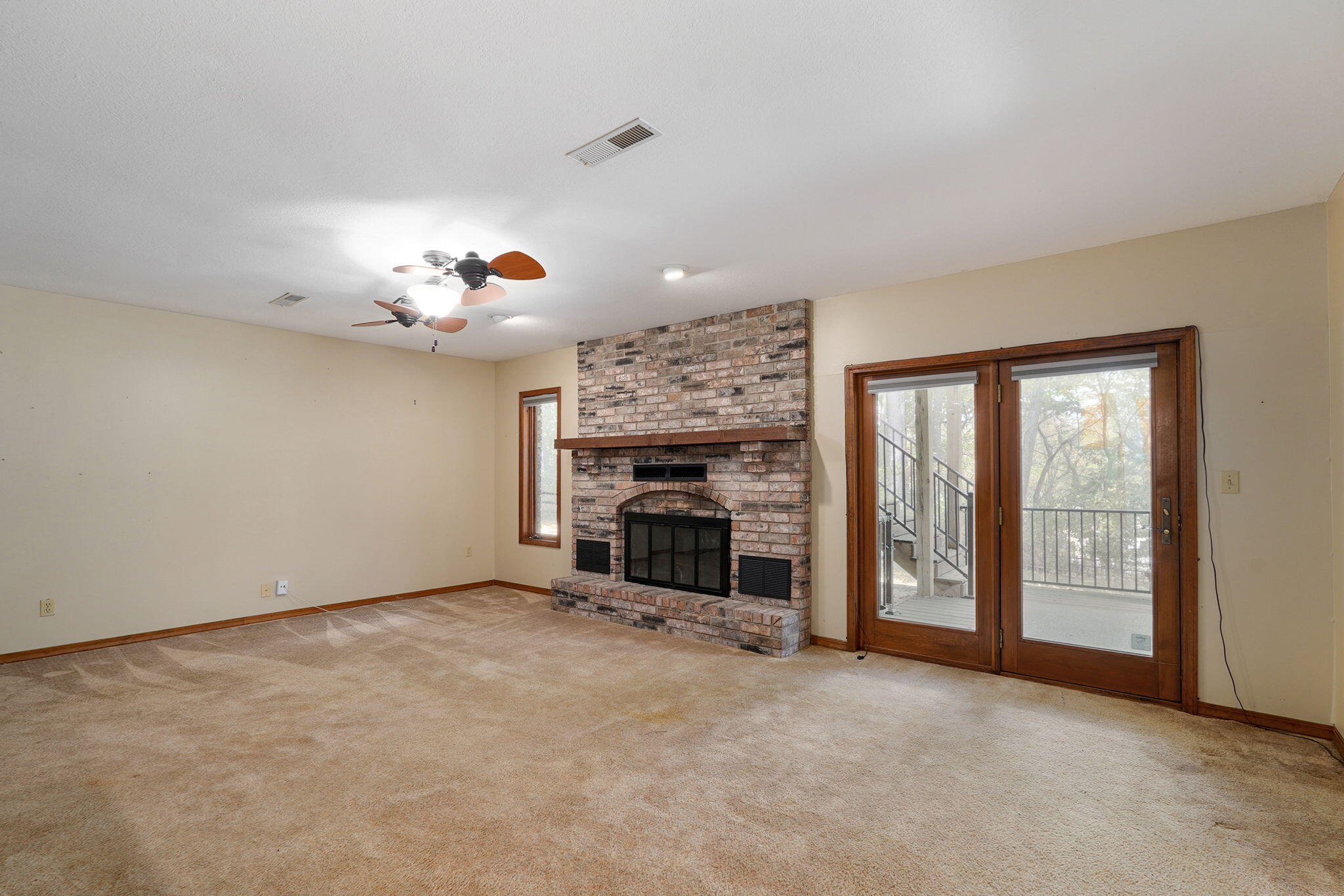 4530 South Harvard Avenue Springfield, MO 65804 - Photo 40 of 66 4530 S Harvard Ave-29
