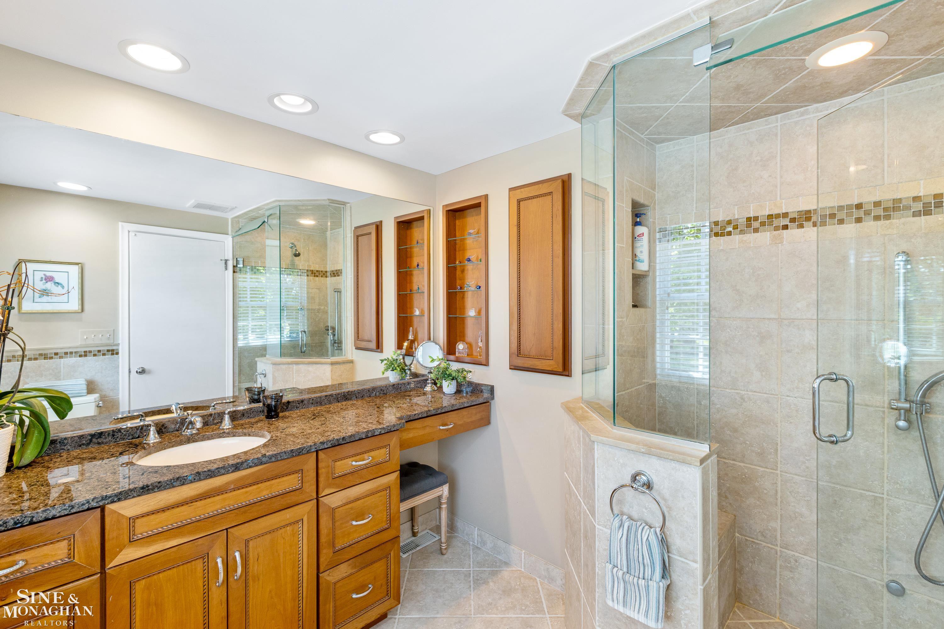 84 Clairview Road Grosse Pointe, MI 48236 - Photo 27 of 68 50149793-A1C75903-B8E2-4C25-868D-D3616E504D55.JPG