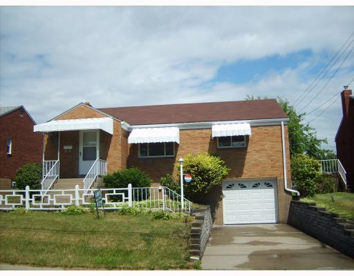 290 Roosevelt Avenue McKees Rocks, PA 15136 - Photo 7 of 7 Exterior Front.