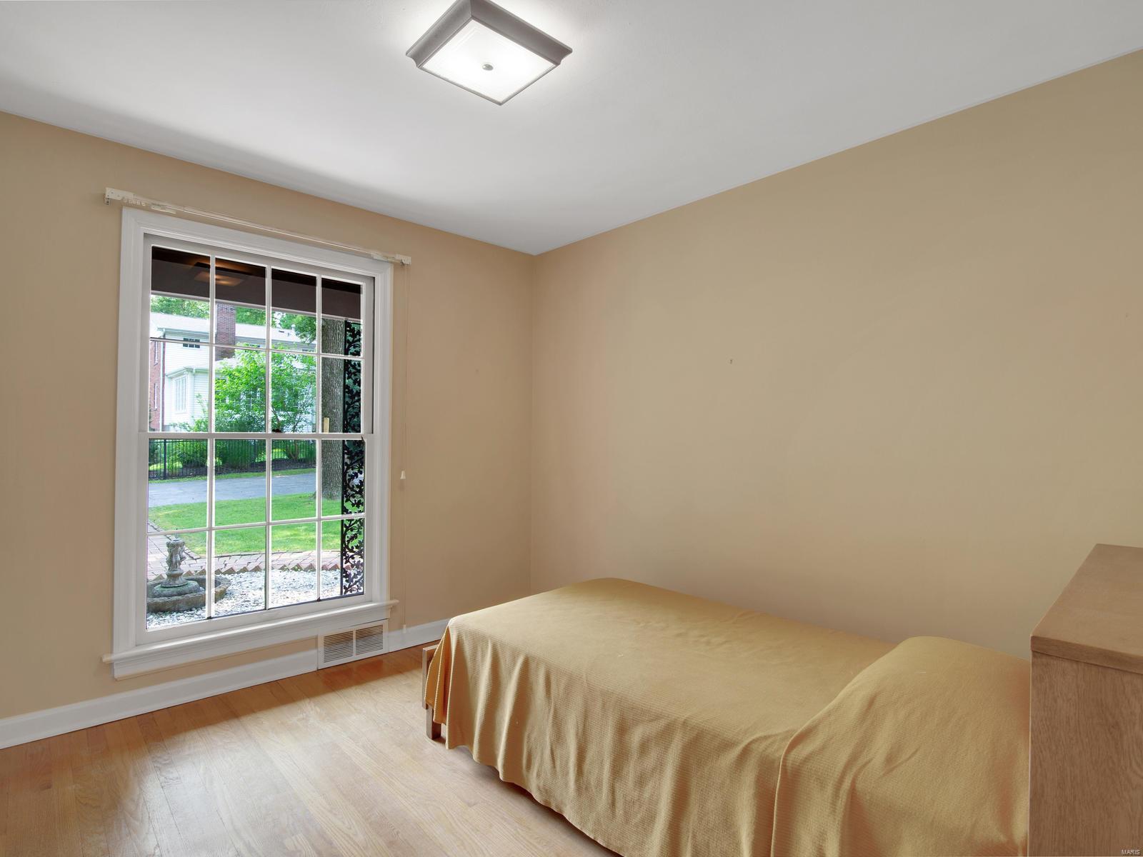 445 North Berry Road St. Louis, MO 63122 - Photo 17 of 43 Gallery Image 17