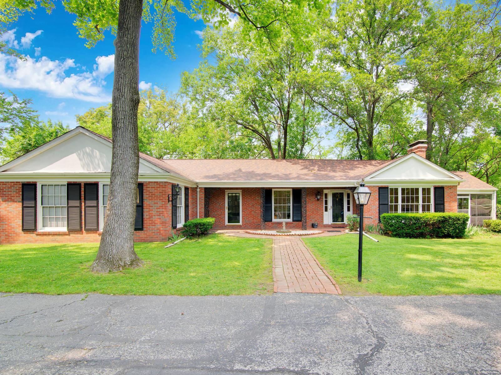445 North Berry Road St. Louis, MO 63122 - Photo 29 of 43 Gallery Image 29