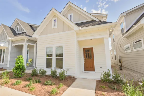 $2,100 | 2828 Blue Blossom Trail, Tallahassee, FL 32308