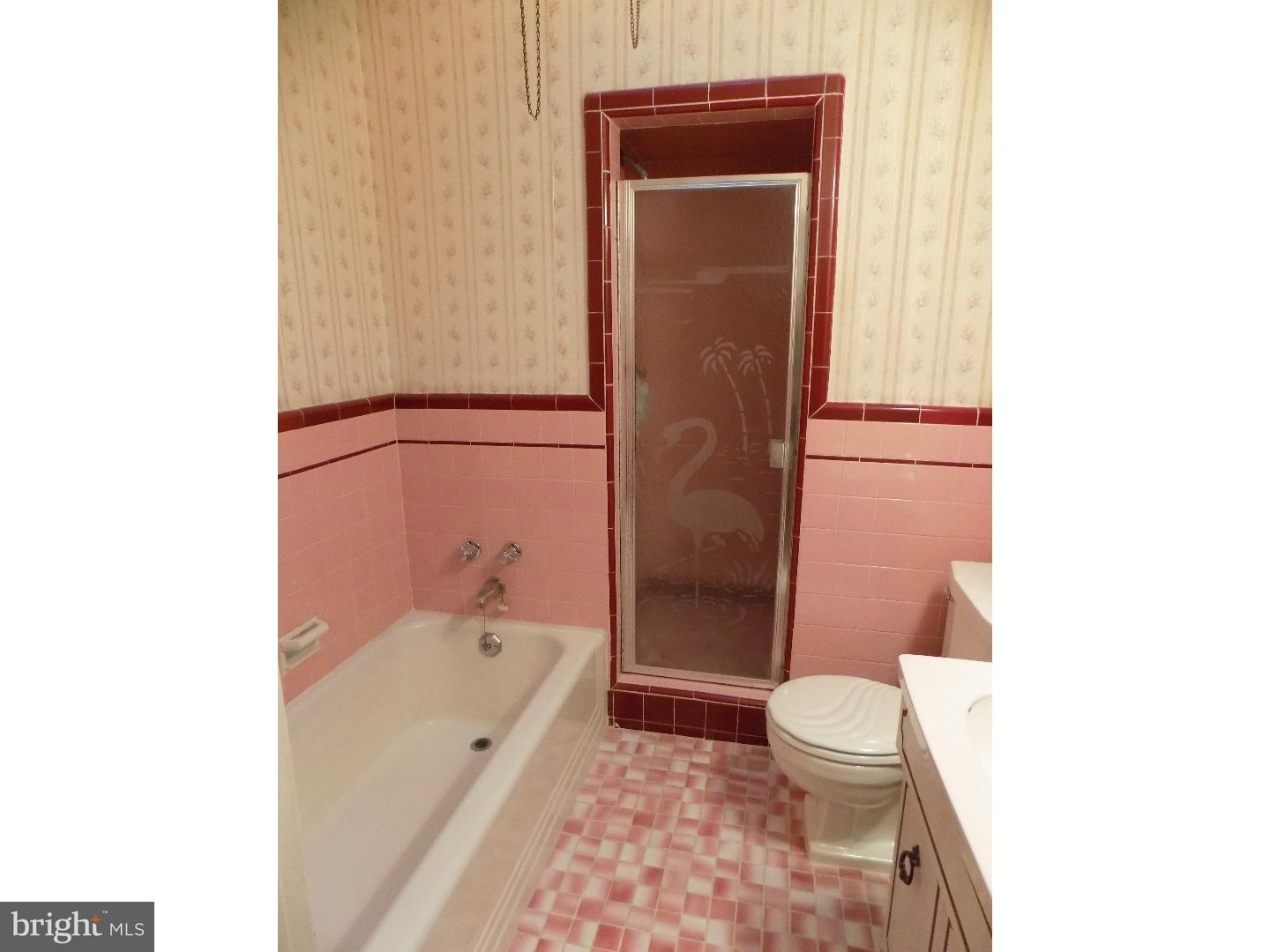 652 Atwood Road Philadelphia, PA 19151 - Photo 8 of 12 Gallery Image 8