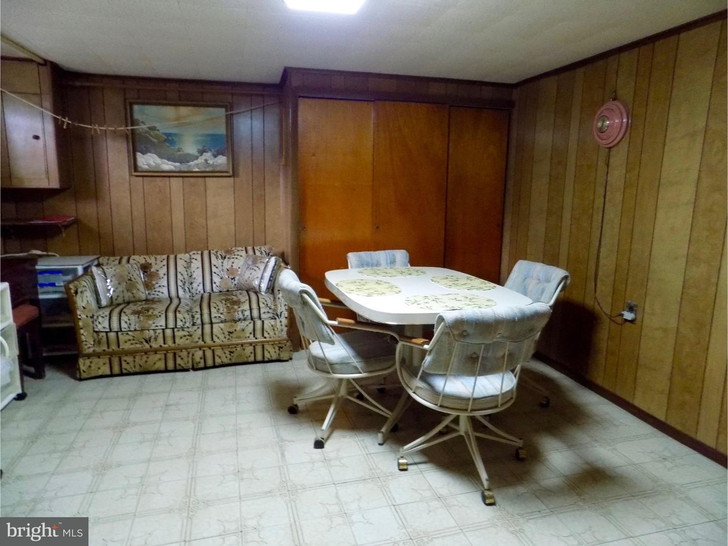 652 Atwood Road Philadelphia, PA 19151 - Photo 10 of 12 Gallery Image 10