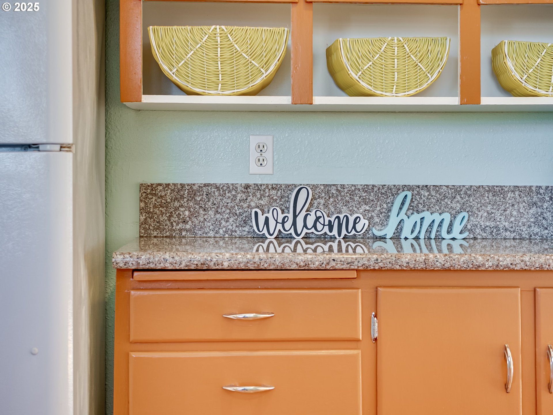 7515 Southeast Luther Road Portland, OR 97206 - Photo 11 of 45 Gallery Image 11
