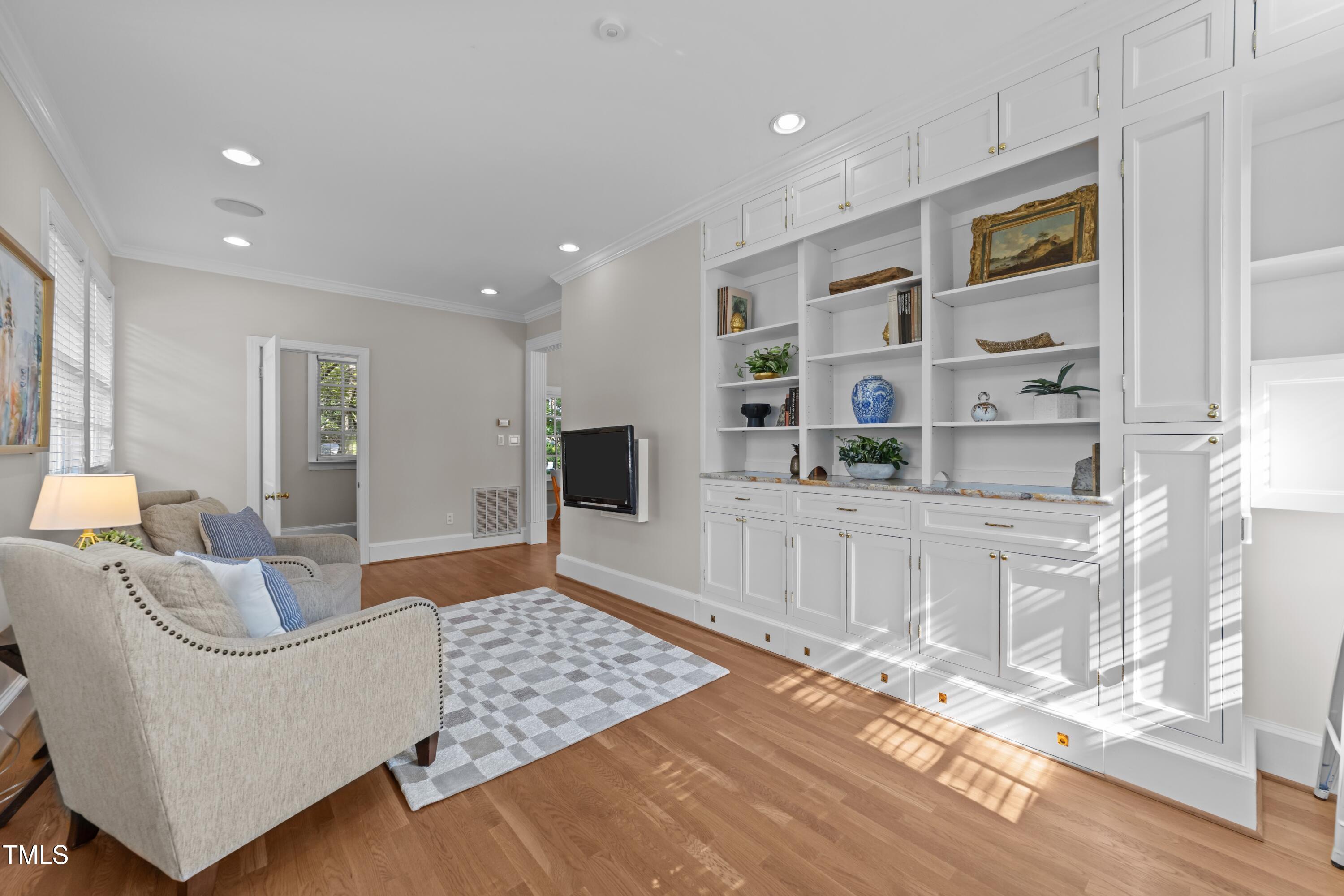 1600 Pineview Street Raleigh, NC 27608 - Photo 13 of 41 Pineview Sunroom