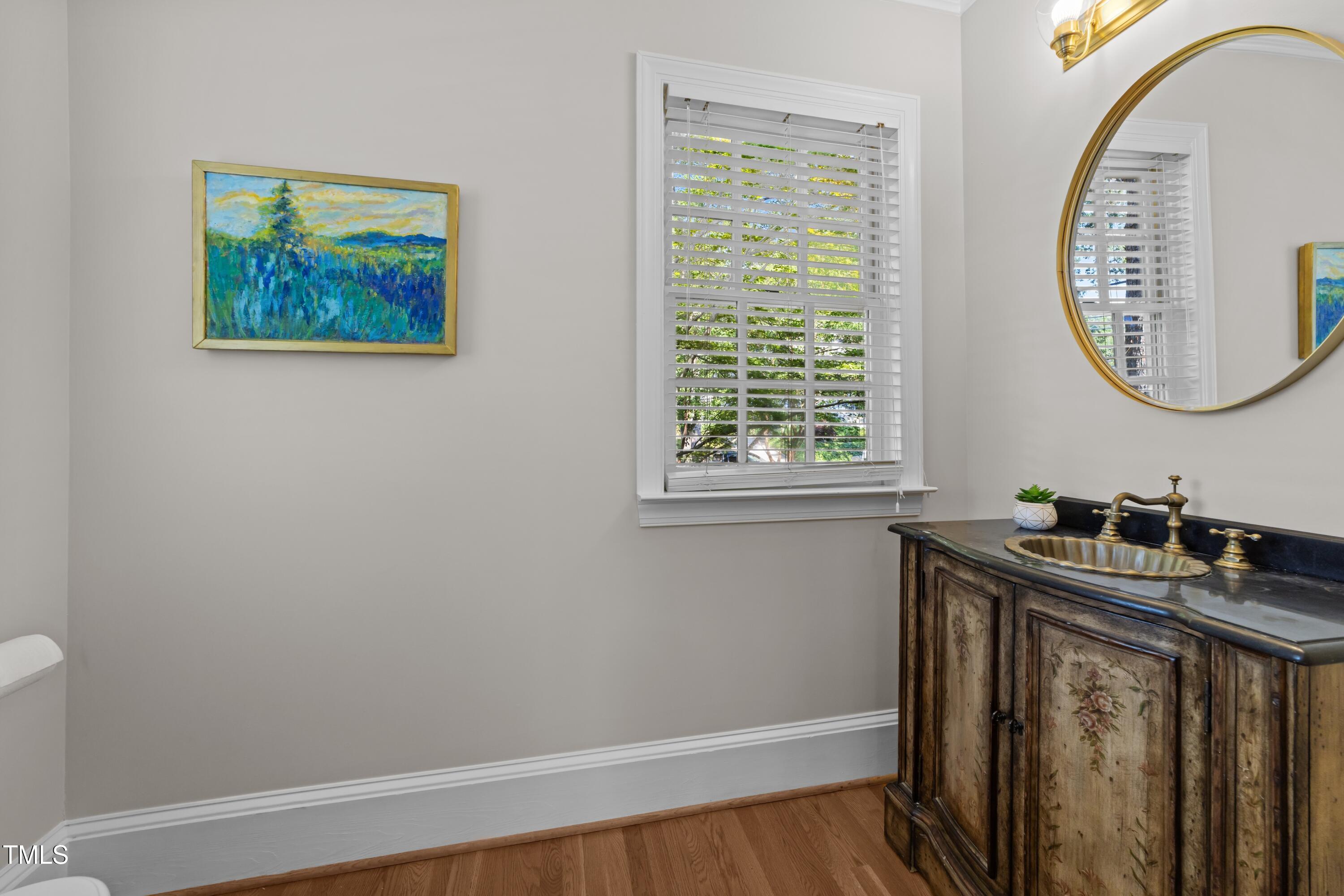 1600 Pineview Street Raleigh, NC 27608 - Photo 14 of 41 Pineview Halfbath