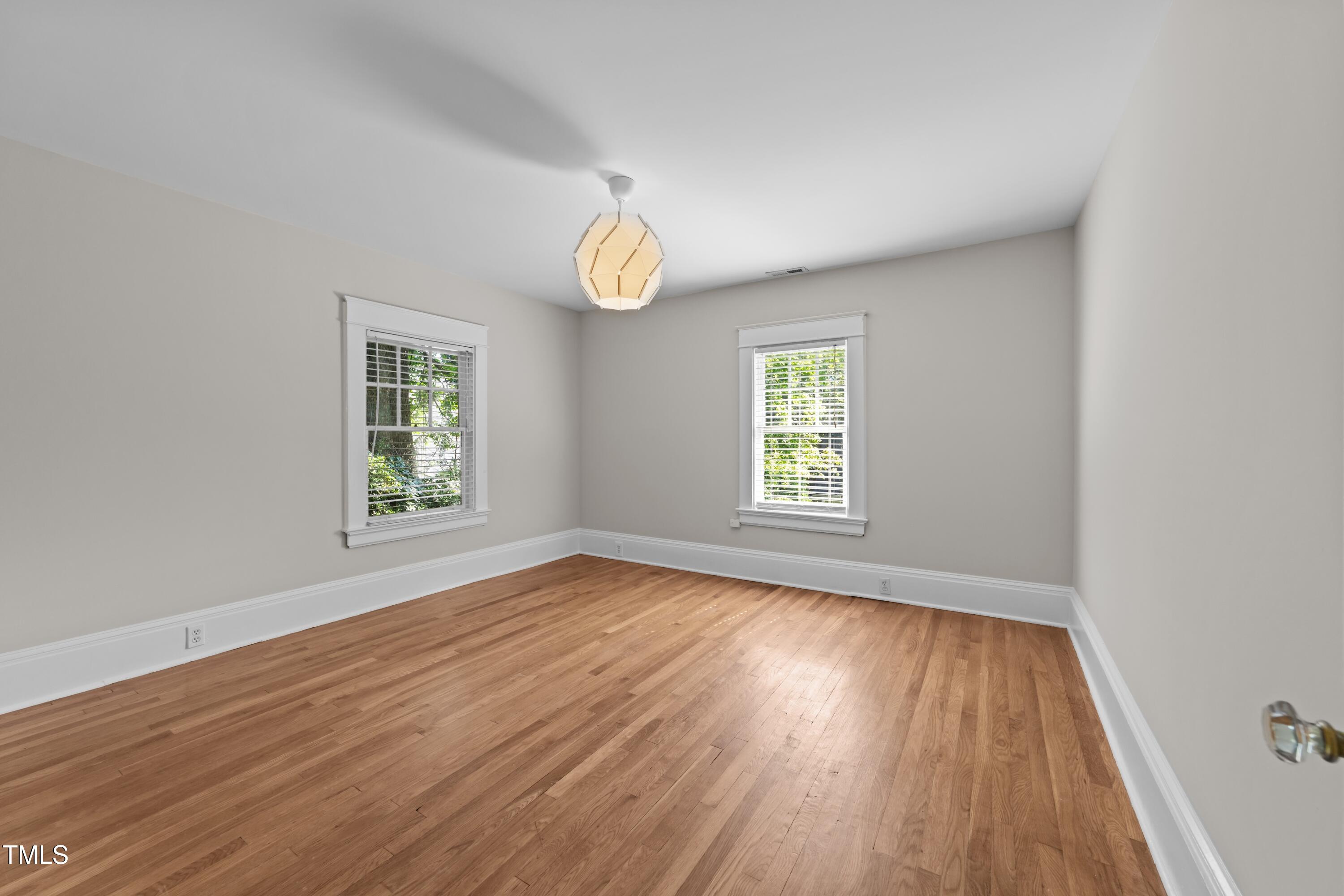 1600 Pineview Street Raleigh, NC 27608 - Photo 21 of 41 Pineview Bedroom Rear