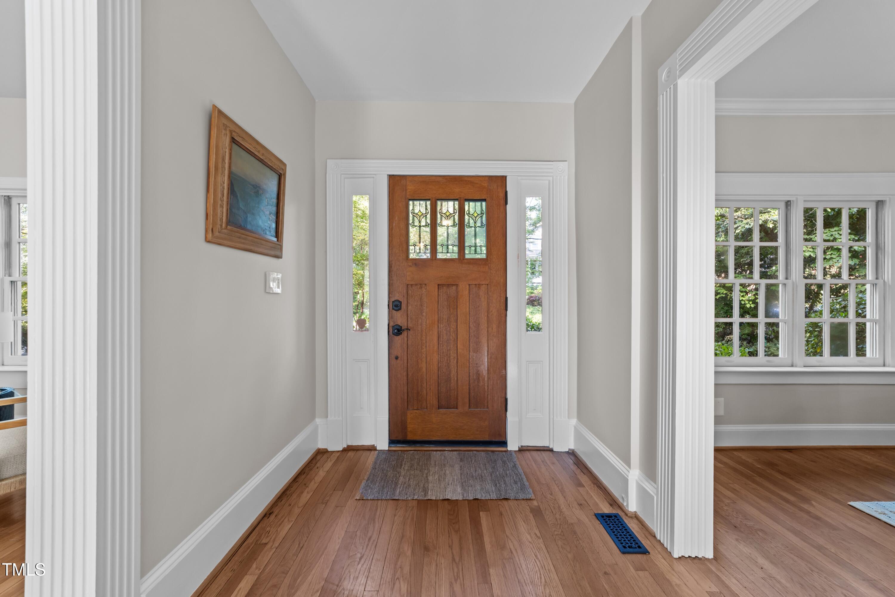 1600 Pineview Street Raleigh, NC 27608 - Photo 3 of 41 Front Door: Entry