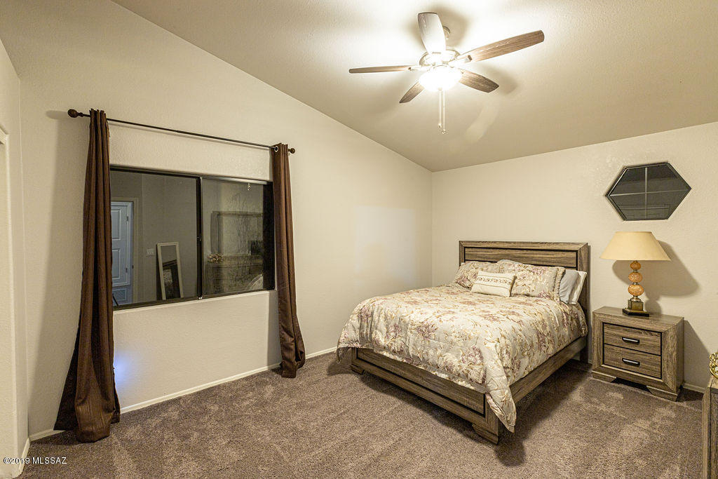 12555 North Copper Queen Way Tucson, AZ 85755 - Photo 27 of 42