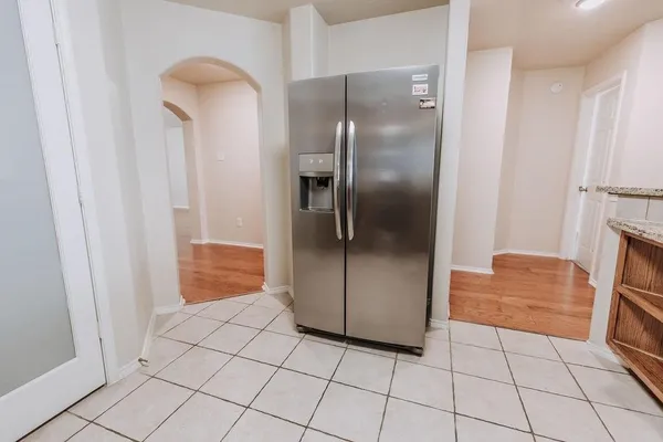 $2,150 | 11818 Canyon Falls Drive, Tomball, TX 77375