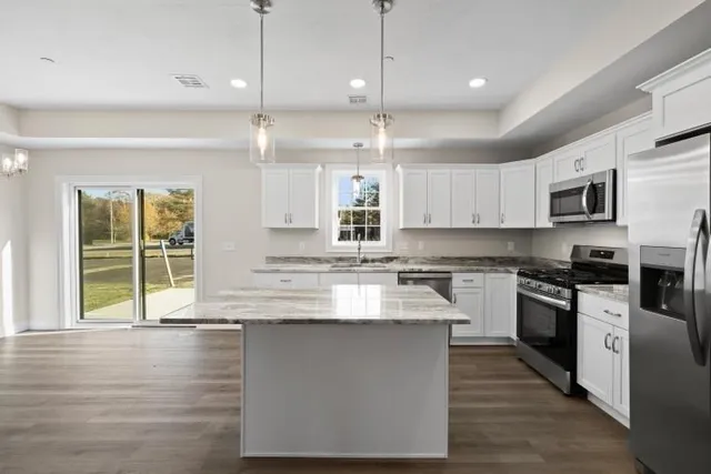 $450,000 | 29 Johnson Street, Unit B, Taunton, MA 02780